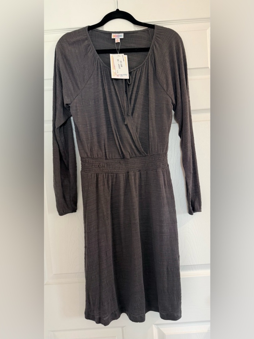 Lularoe: Women's Dark Grey Long-Sleeve Wrap Dress - Versatile Everyday Style